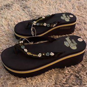 Women’s Corona Wedge Flip Flops